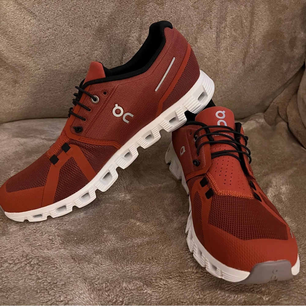 Men’s On Cloud running shoes